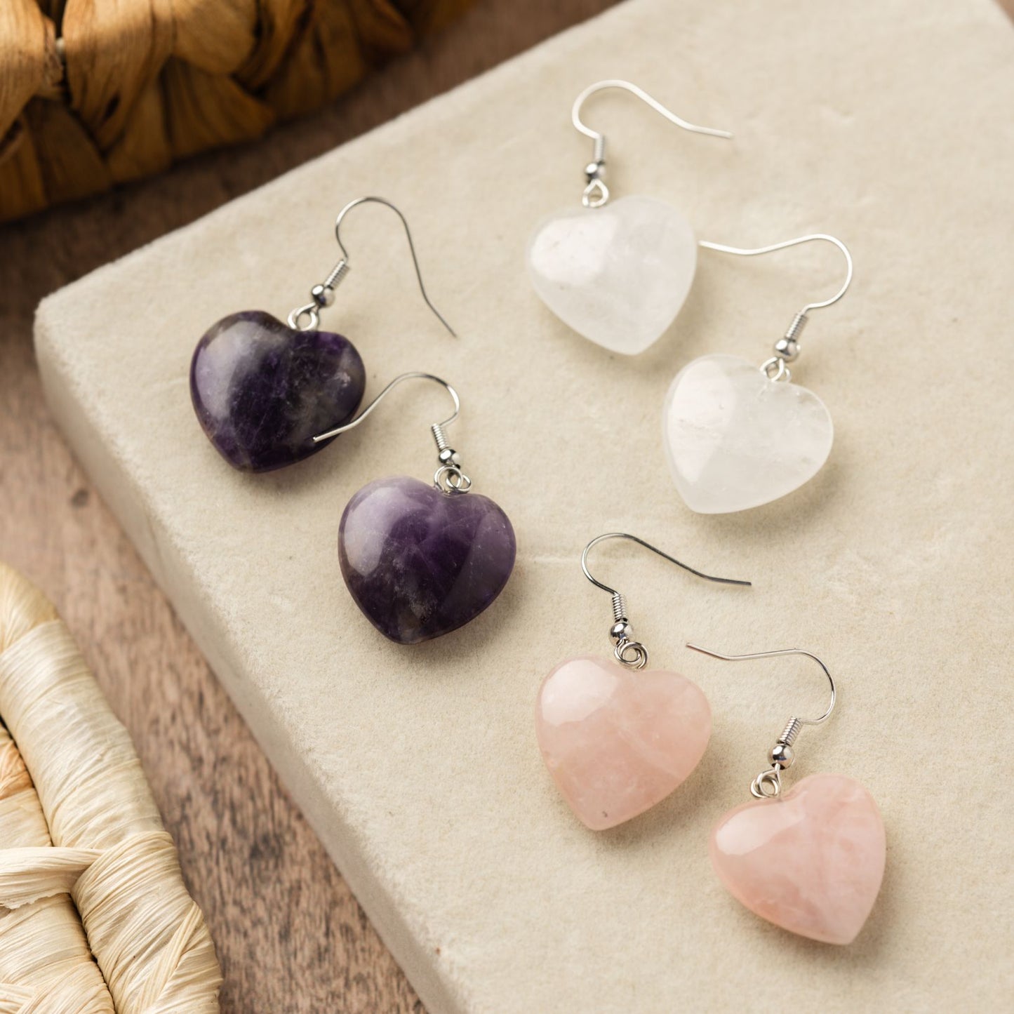 Rozenkwarts Hartje Oorhanger - Edelsteen Hart - RVS Oorbellen