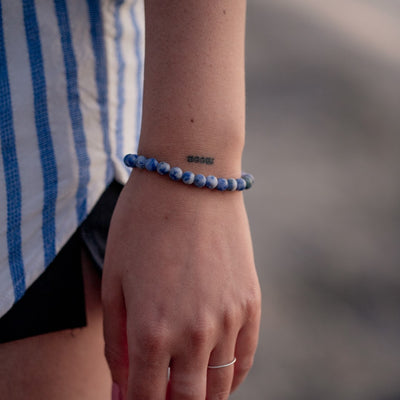 Balans Armband - Frosted Sodaliet - Verstelbaar - Loyaliteit