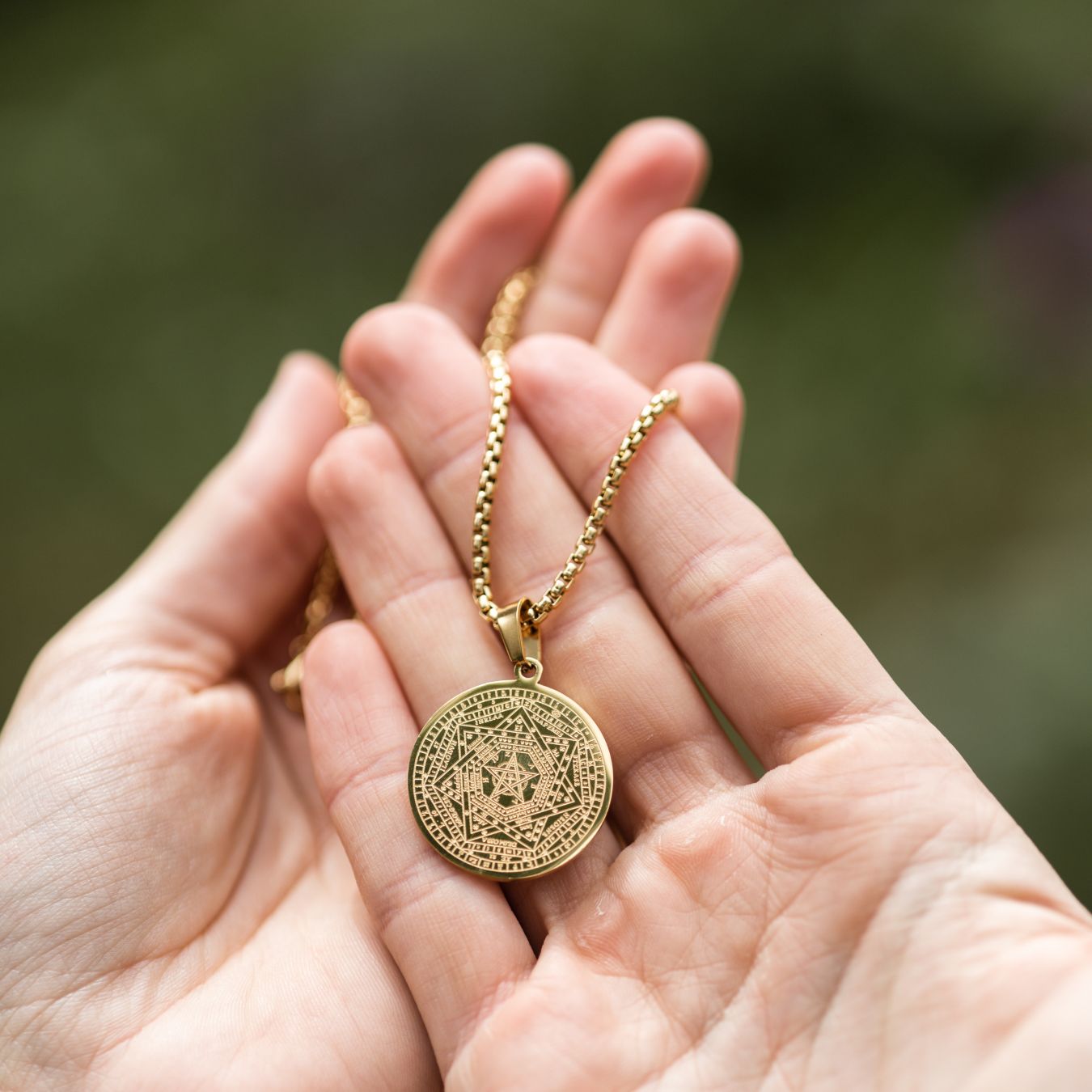 Ketting Aemeth Zegel - 7 Aartsengelen John Dee - RVS - Goud