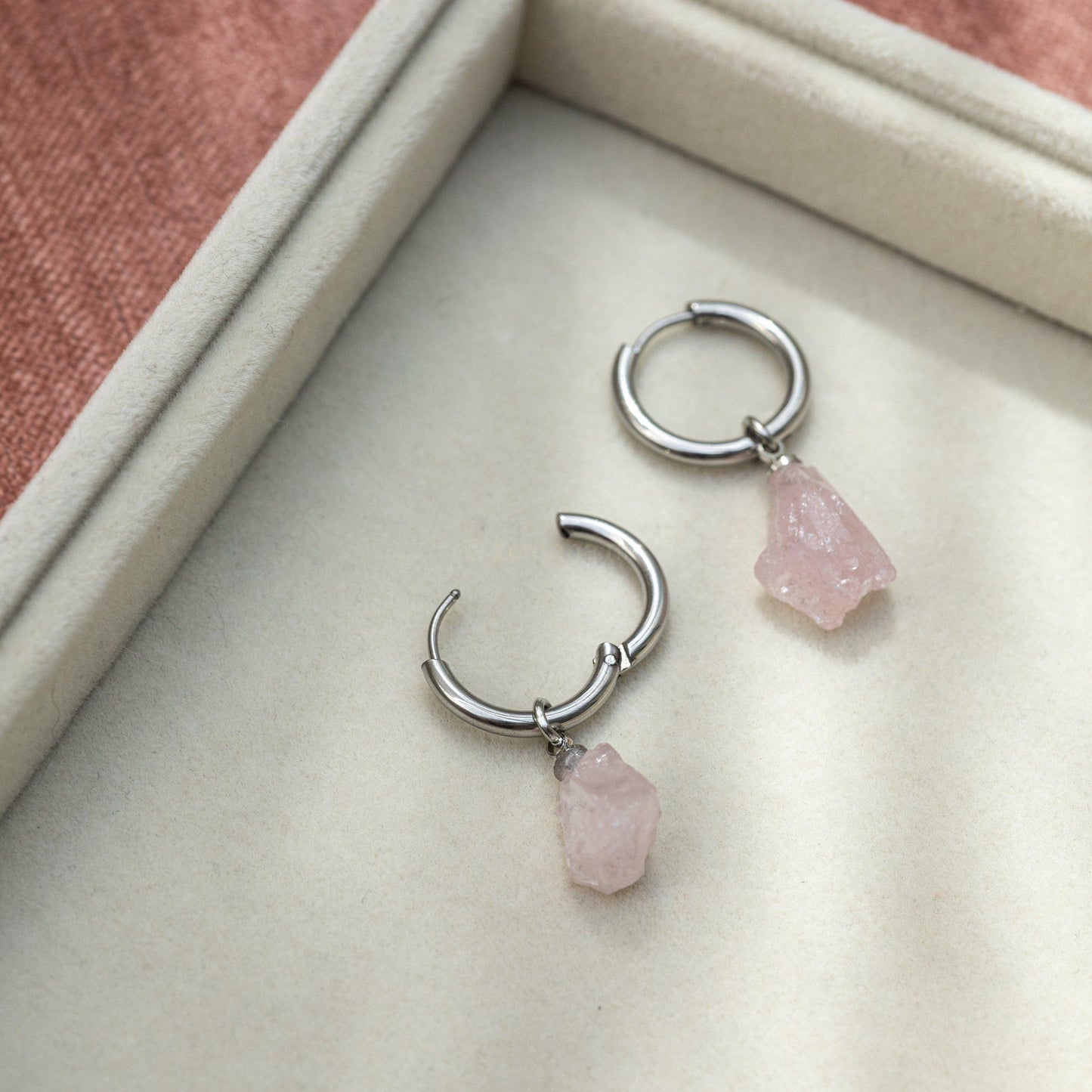 Oorhangers Ruw Rozenkwarts - Oorringen Edelsteen Hanger - Liefdessteen-Oorhangers rozenkwarts-Zentana