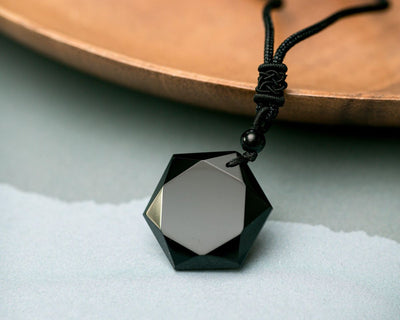 Obsidiaan sieraden